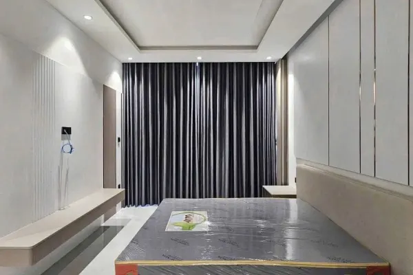 Дом, 4 спальни · 270 м² 4