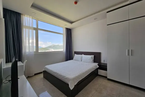 Квартира, 2 спальни · 70 м² 3