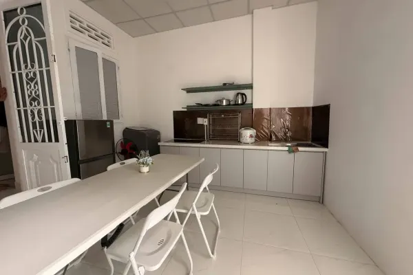 Дом, 2 спальни · 140 м²