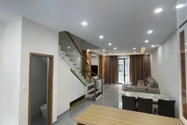 Вилла, 3 спальни · 270 м²