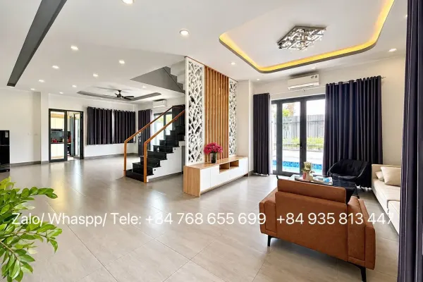 Квартира, 2 спальни · 90 м² 2