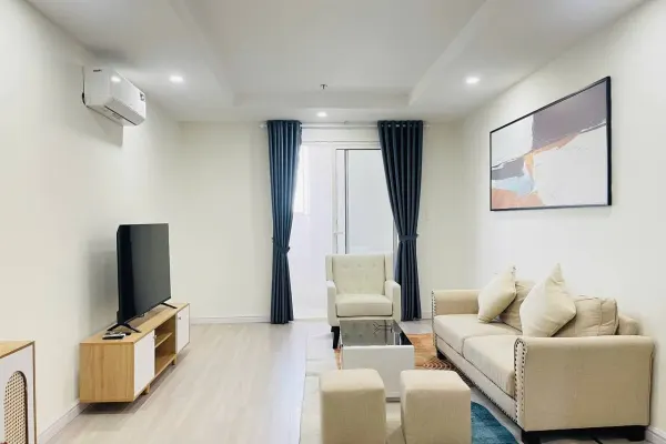 Квартира, 2 спальни · 80 м²