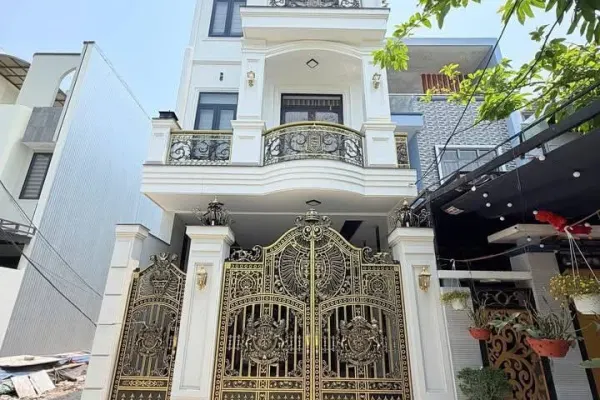 Villa, 5 спальни, 280.00 м²