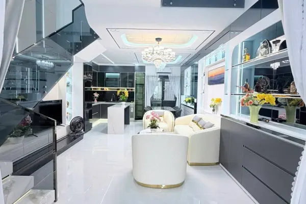 Villa, 5 спальни, 280.00 м² 2