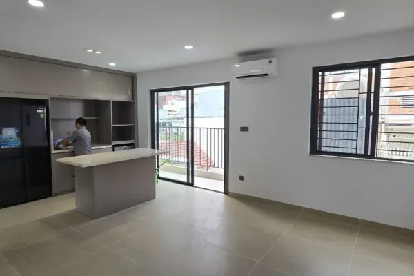 Квартира, 2 спальни · 80 м²
