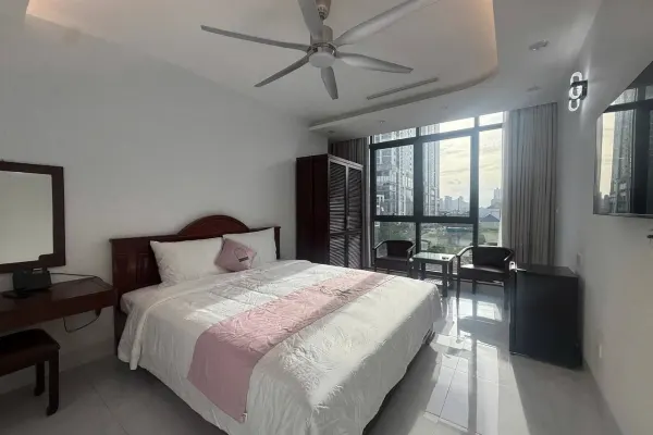 Студия · 40 м² 4