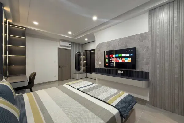 House, 3 спальни, 270.00 м² 5