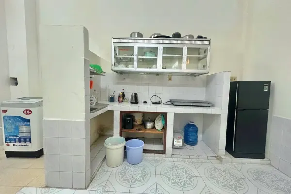 Дом, 3 спальни · 210 м² 5