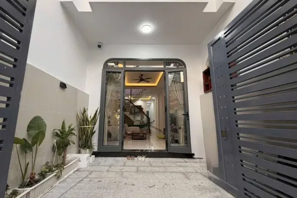 House, 2 спальни, 180.00 м²