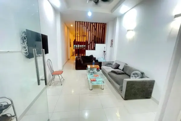 House, 3 спальни 2