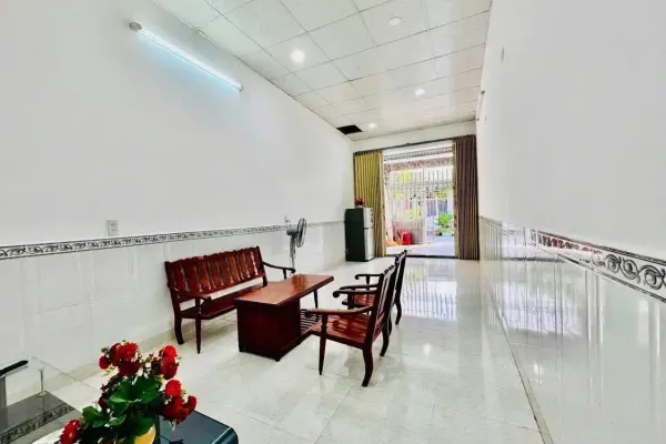Дом, 1 спальня · 60 м²