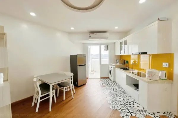 Квартира, 2 спальни · 78 м² 2