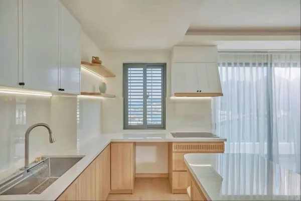 Квартира, 3 спальни · 90 м² 2