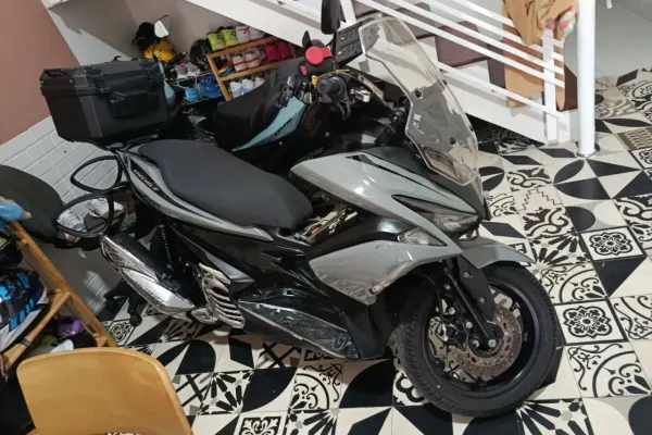 Yamaha NVX 2