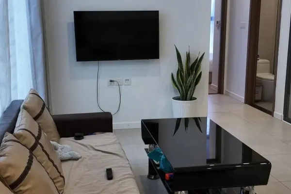 Квартира, 3 спальни · 80 м² 2