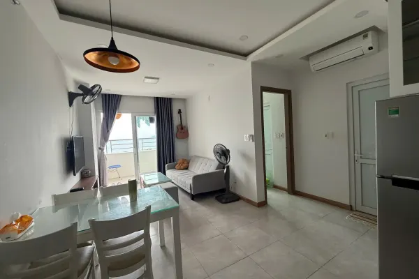Квартира, 2 спальни · 68 м²