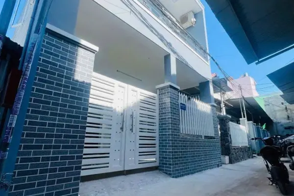 Дом, 2 спальни · 120 м²