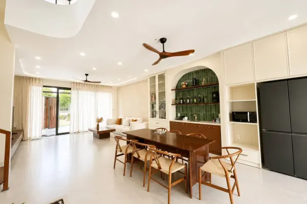 Дом, 6 спален · 450 м² 4
