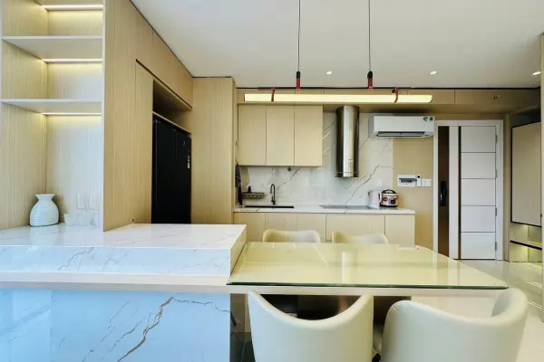 Квартира, 3 спальни · 148 м²