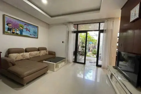 Вилла, 5 спален · 160 м² 5
