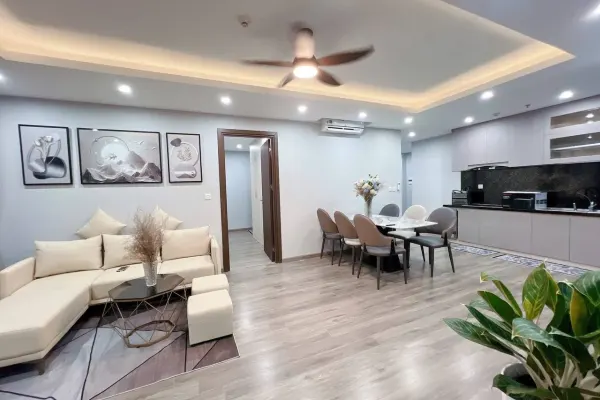 Квартира, 3 спальни · 90 м² 2