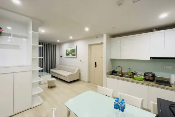 Квартира, 2 спальни · 70 м²