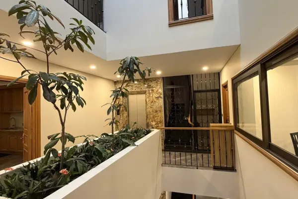 Квартира, 2 спальни · 110 м² 2