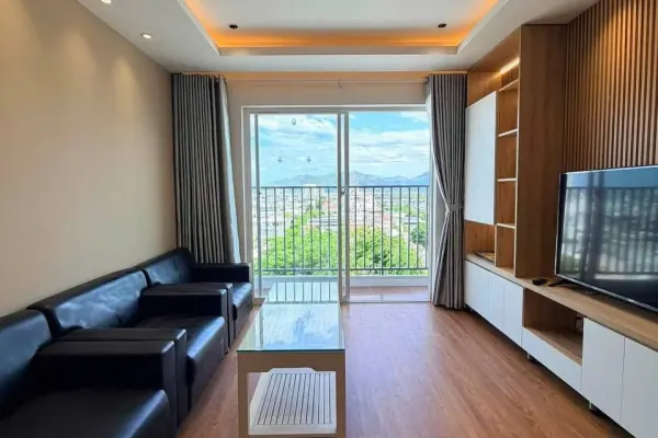 Квартира, 2 спальни · 70 м² 5