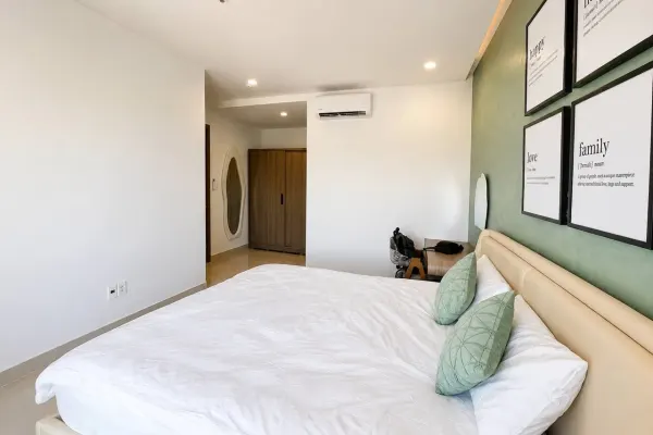 Квартира, 2 спальни · 75 м² 4