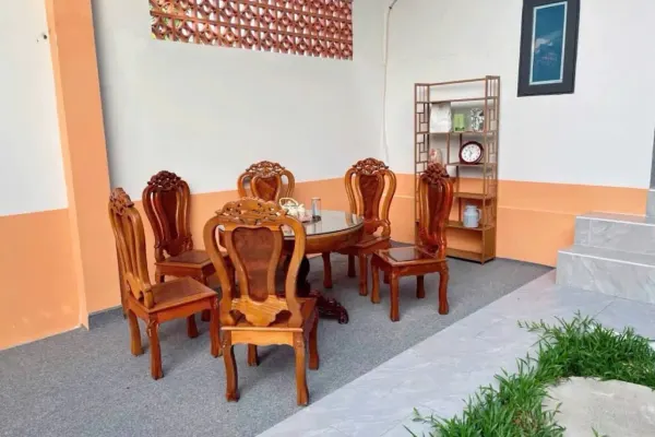 Дом, 2 спальни · 220 м²
