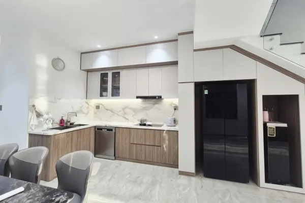 Дом, 3 спальни · 270 м² 5