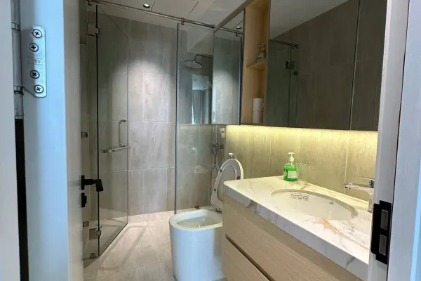 Квартира, 2 спальни · 70 м² 8