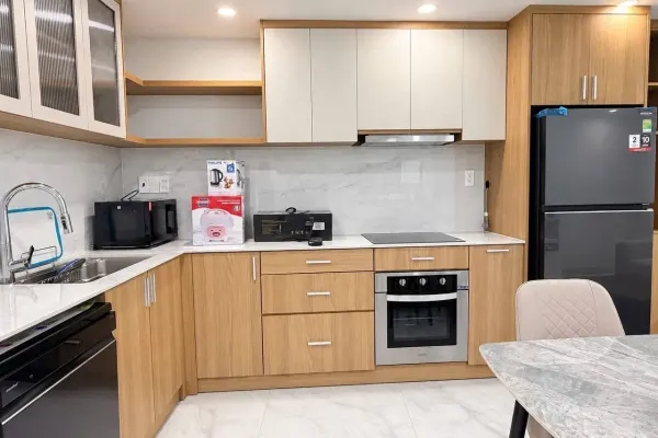 Квартира, 2 спальни · 80 м² 4