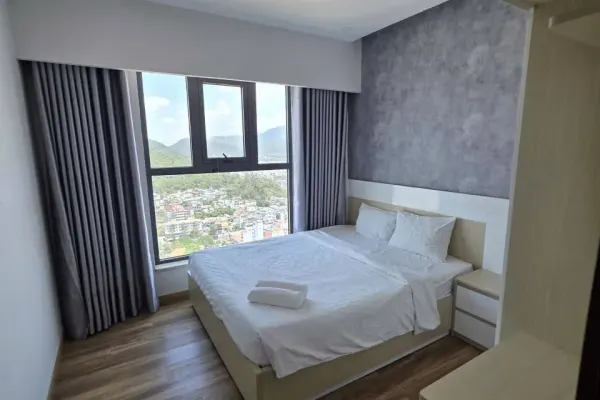 Квартира, 3 спальни · 105 м²
