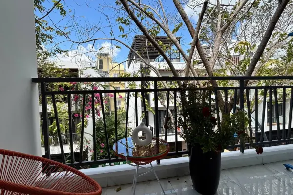 Apartment 4