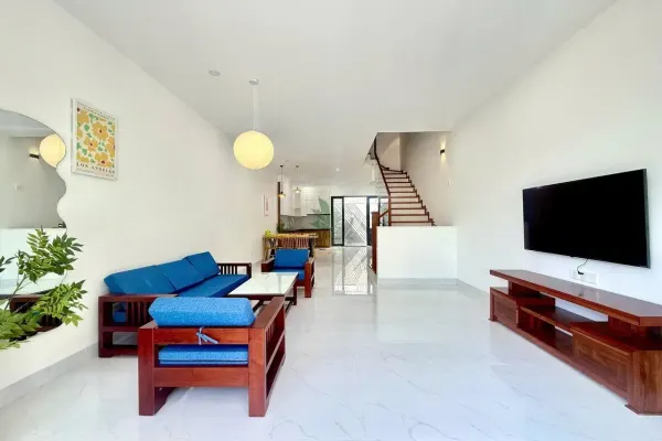 House, 3 спальни, 270.00 м² 8