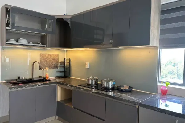 Квартира, 3 спальни · 72 м² 3