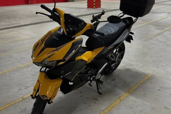 Honda Winner X 4
