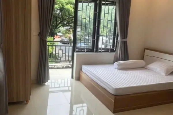 Вилла, 4 спальни · 250 м²