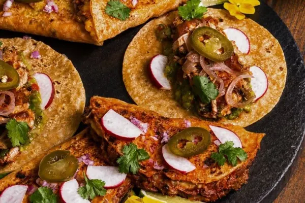 AGAVE | Tequila garden & Restaurant & Lounge