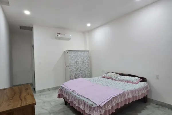 Дом, 3 спальни · 300 м² 7