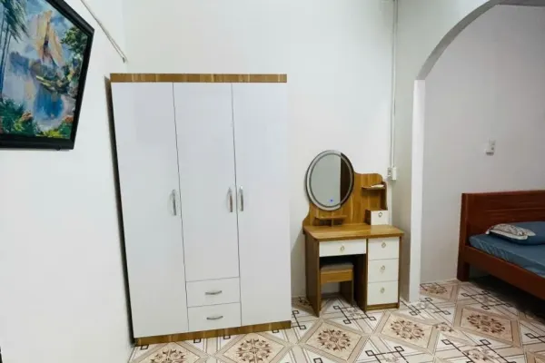 Дом, 3 спальни · 220 м² 2