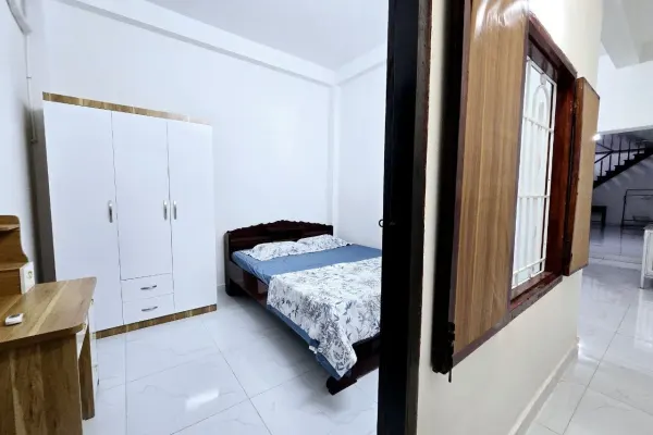 Дом, 3 спальни · 220 м² 8