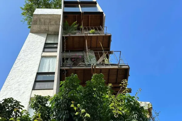 House, 11 спальни, 100.00 м²