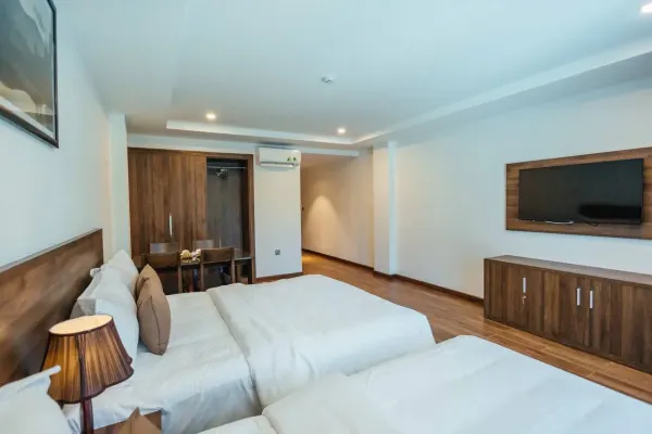 Studio 3