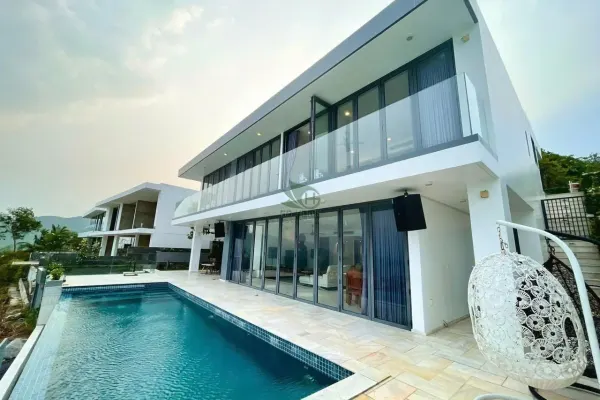 Villa, 5 спальни, 500.00 м²