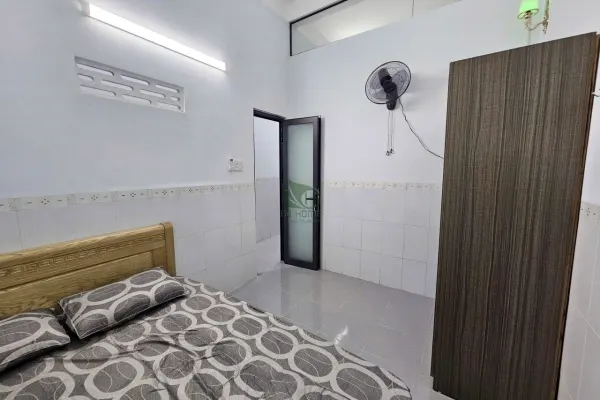 House, 4 спальни, 169.00 м² 3