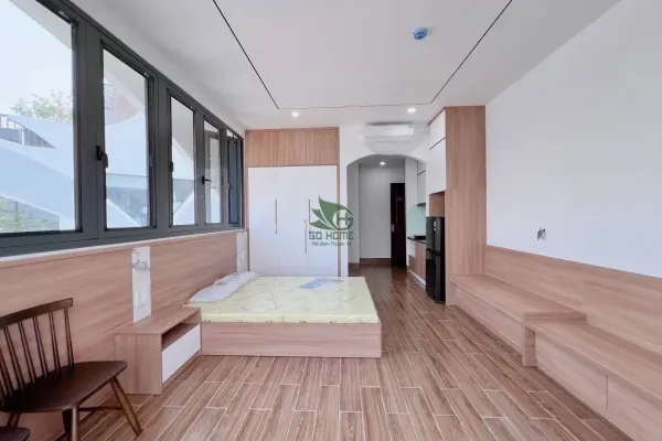 Studio 2