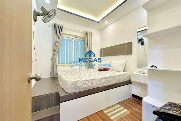 Квартира, 2 спальни · 60 м² 4