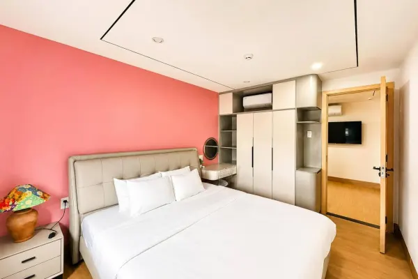 Квартира, 2 спальни · 75 м² 4